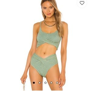 Beach Riot Kenzie Bikini Top in Beryl Green